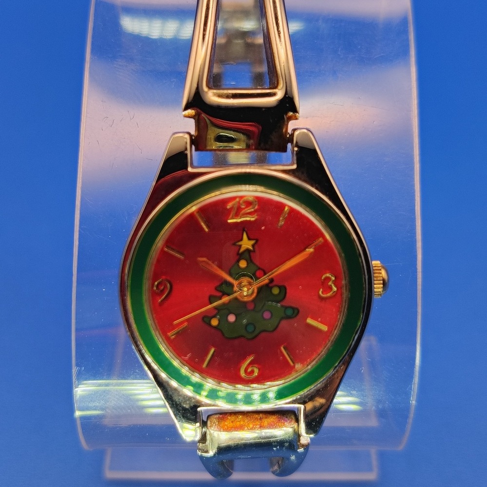 Vintage 1992 Avon Holiday Christmas Tree 30mm Women's Quartz Bangle Watch